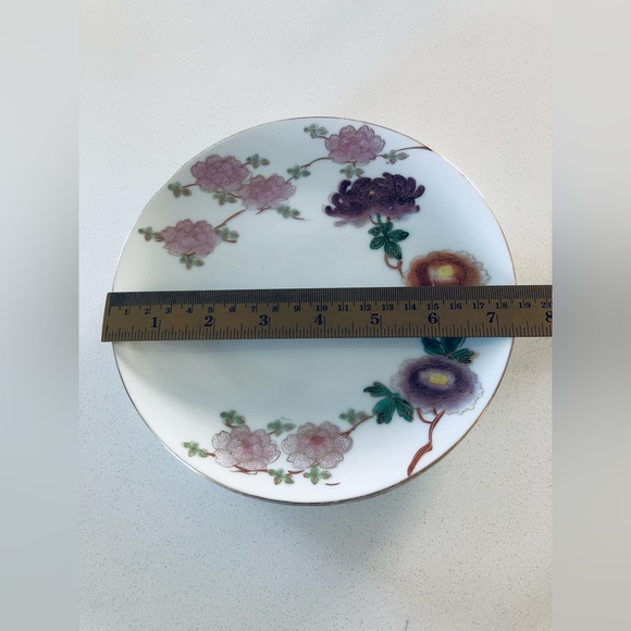 1940 Set of 3 Japanese Kutani Porcelain |  Hand printed Overglaze Enamel Plate - Picture 5 of 6